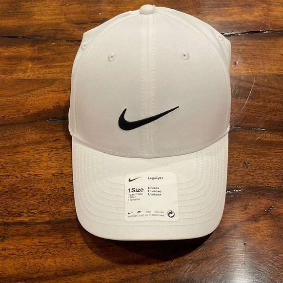 NIKE DRI-FIT Hat. Brand New. One size fits all. - Picture 1 of 5